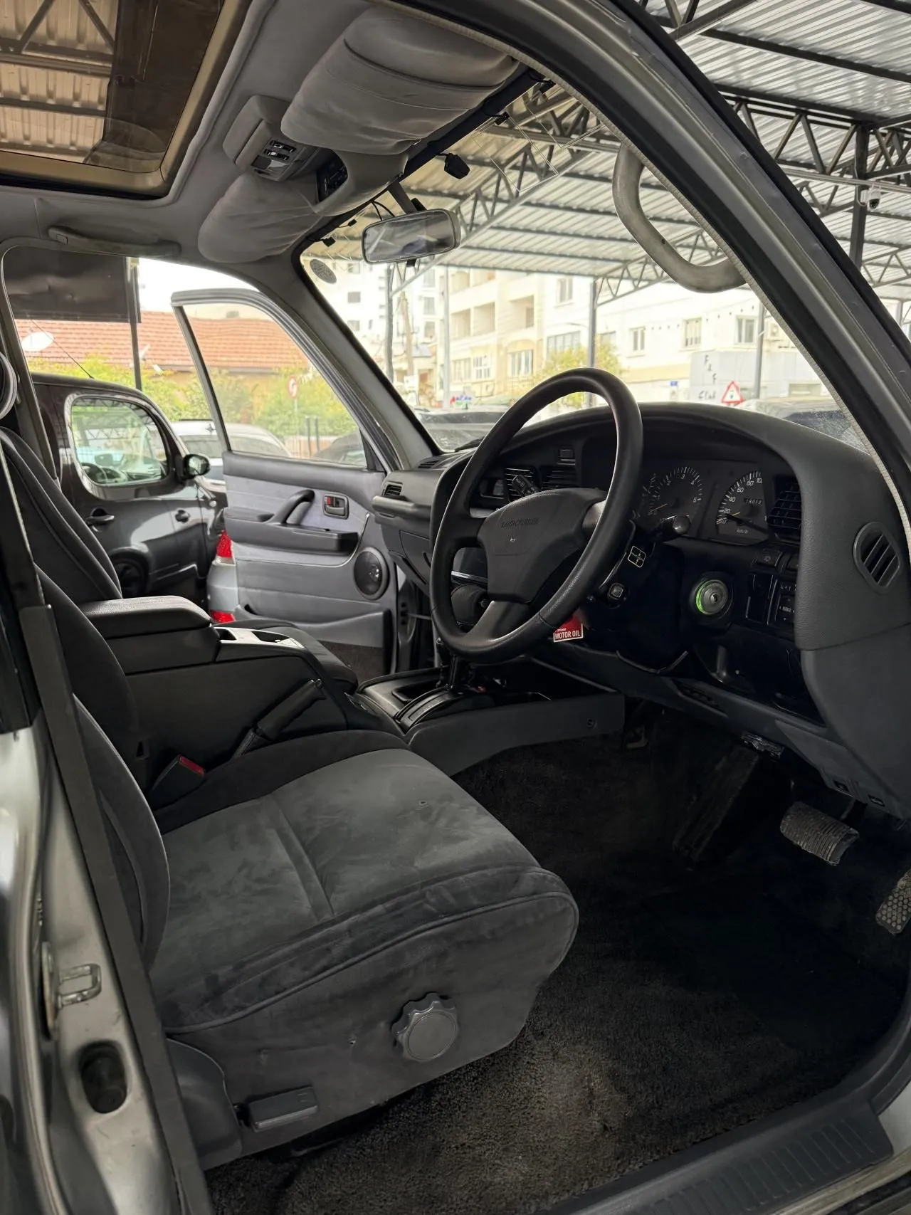 Toyota Land Cruiser — Photo 6