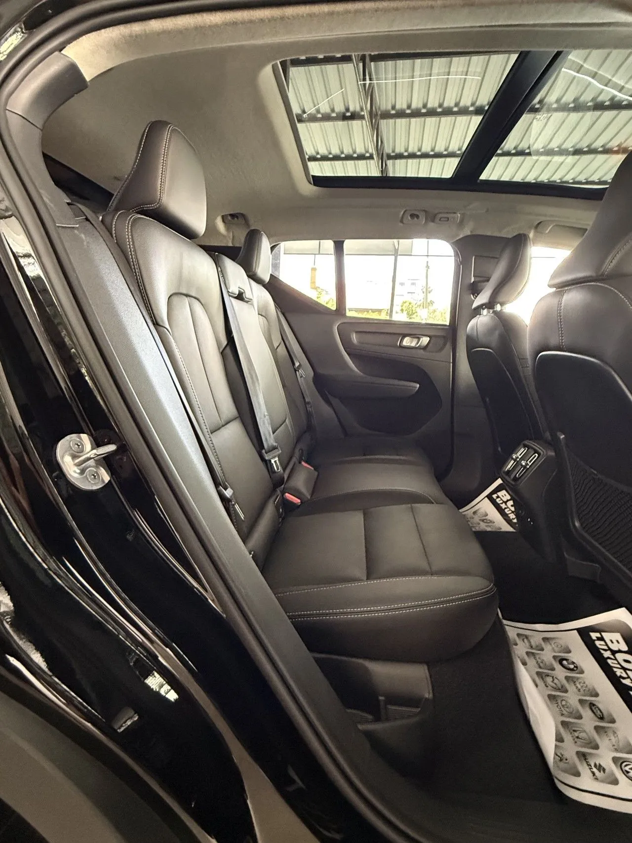 Volvo XC40 B4 — Fotoğraf 5