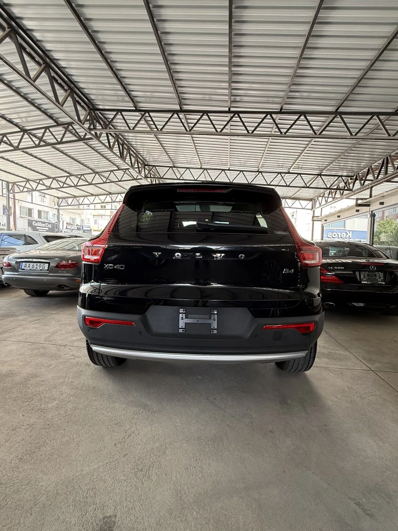 Volvo XC40 B4 — Fotoğraf 6