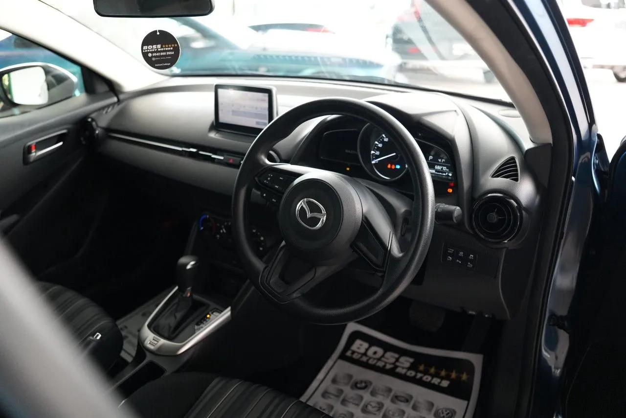 Mazda 2 1.5 Skyactiv-G — Fotoğraf 3