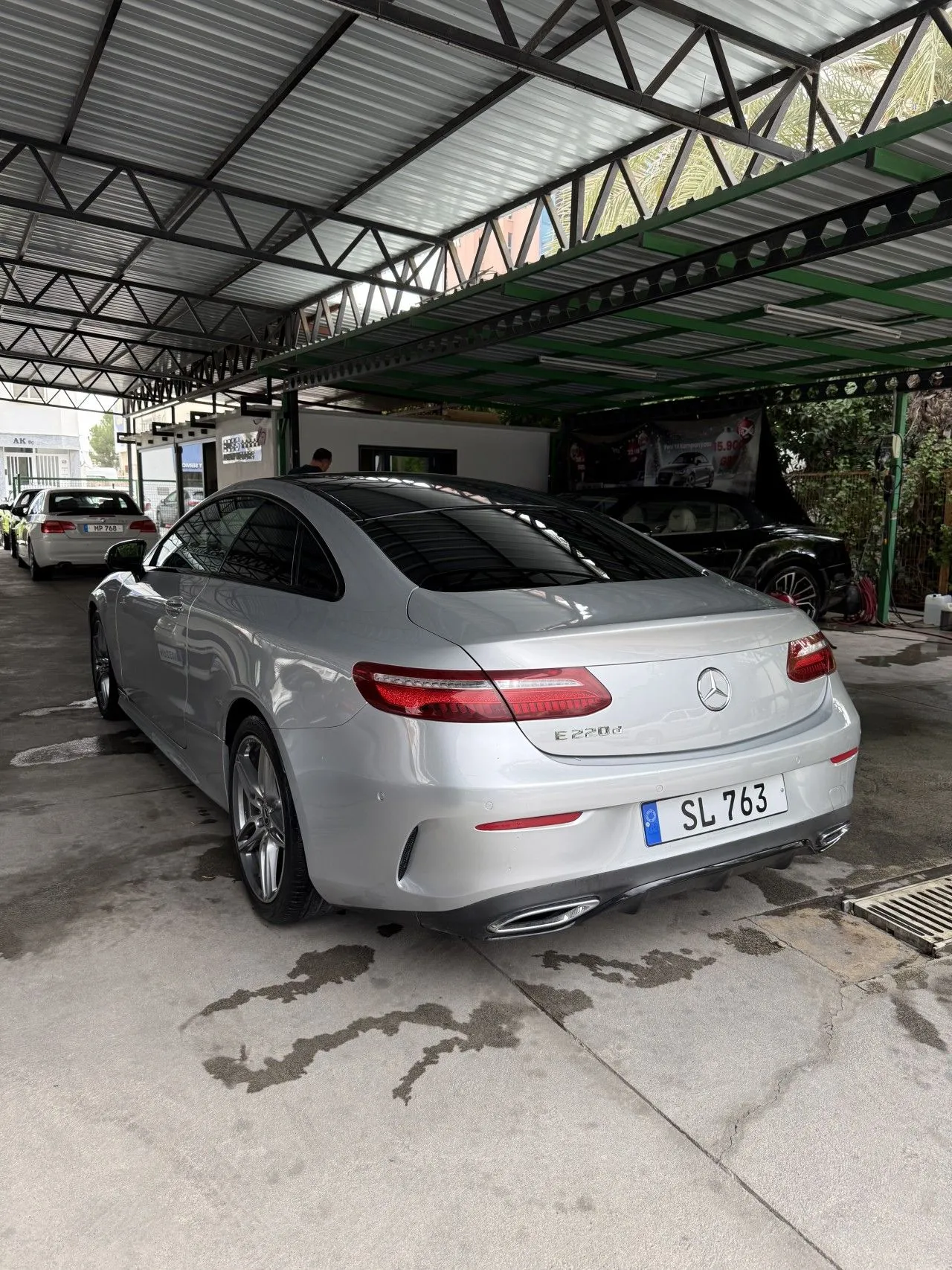 Mercedes-Benz E 220 d — Fotoğraf 7